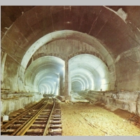 Tunnelbau. Rechts geht es ab 1984 nach Vaihingen._.jpg